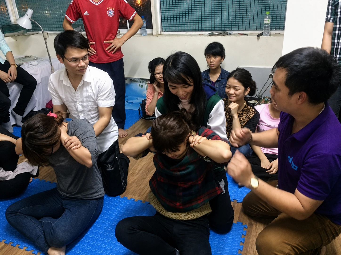 lop-hoc-y-cot-lien-khoa-01.jpg